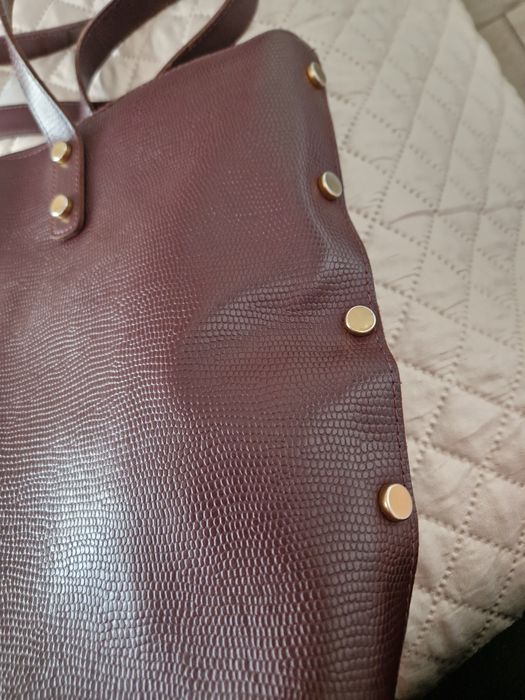 Piękna burgundowa torebka skórzana shopperka Batycki