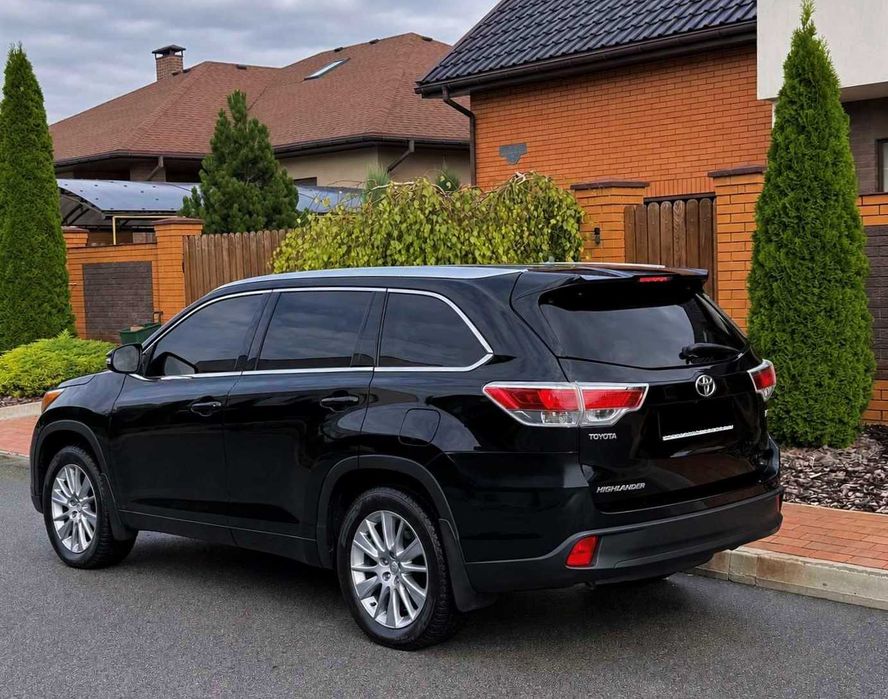 Продаю   авто TOYOTA