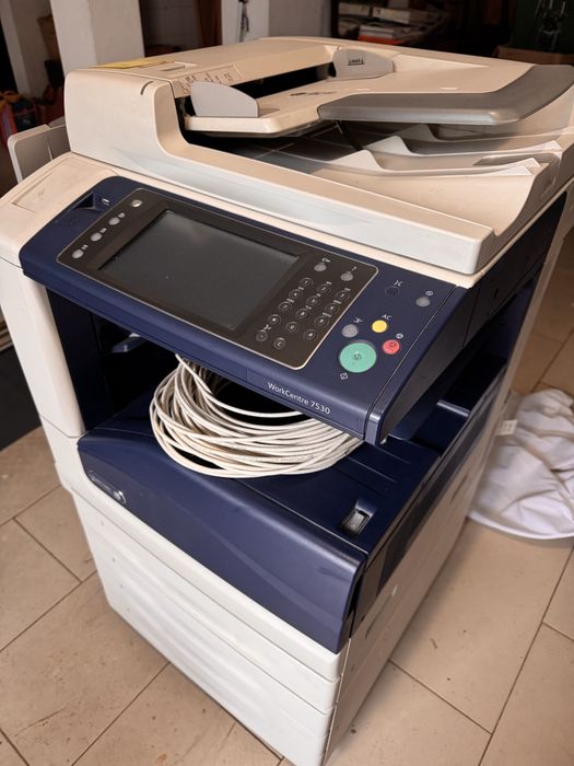 Impressora multifunções Xerox - c/ toners
