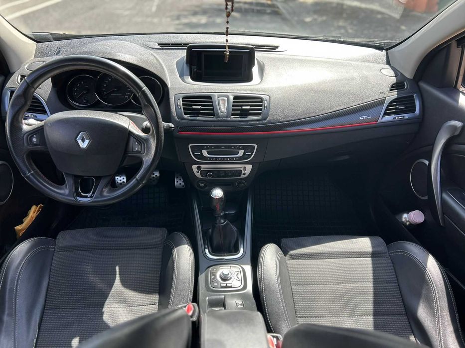 Renault Mégane 1.5 dCi Diesel 110 cv GTLine - 12