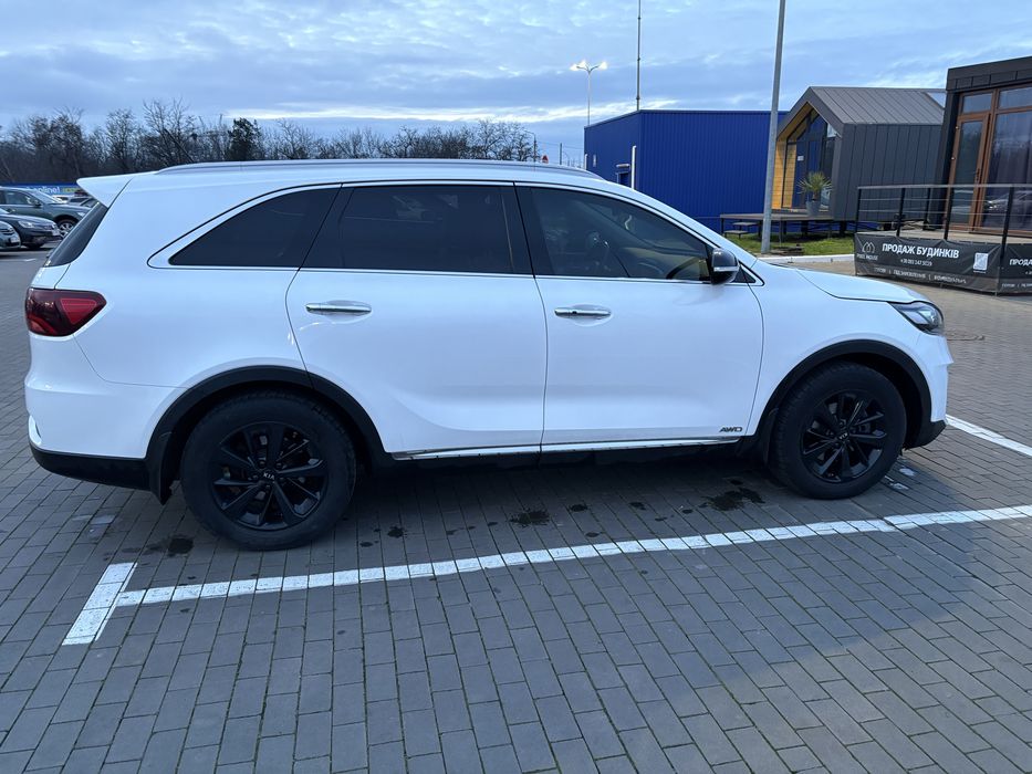 Kia Sorento 2018 VIN KNAPH81BDJ5447839 фото оголошення 6 з 18