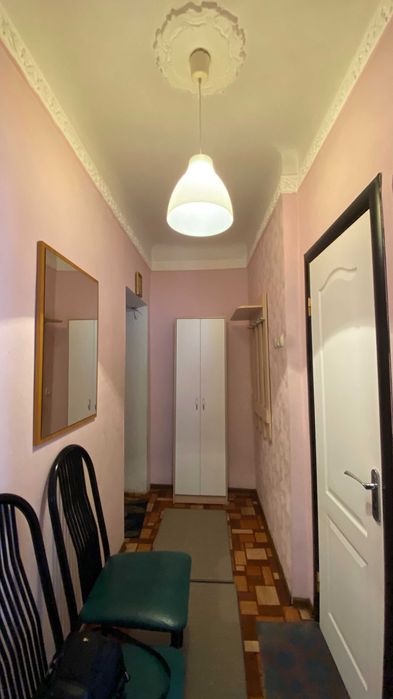 Сдается помесячно 2-х комнатная квартира