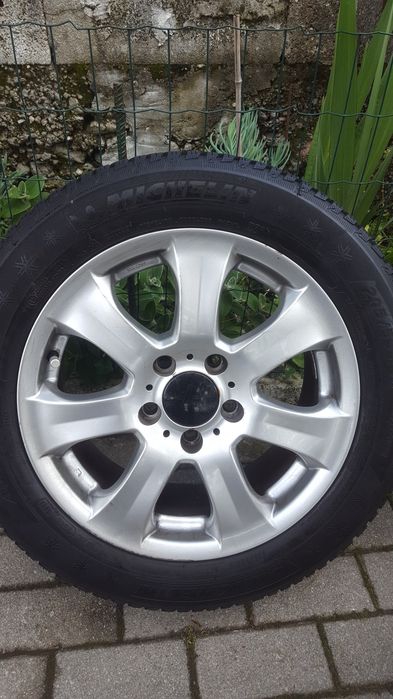 jantes com pneus novos