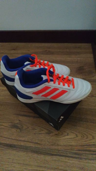 Buty sportowe halówki Adidas r36