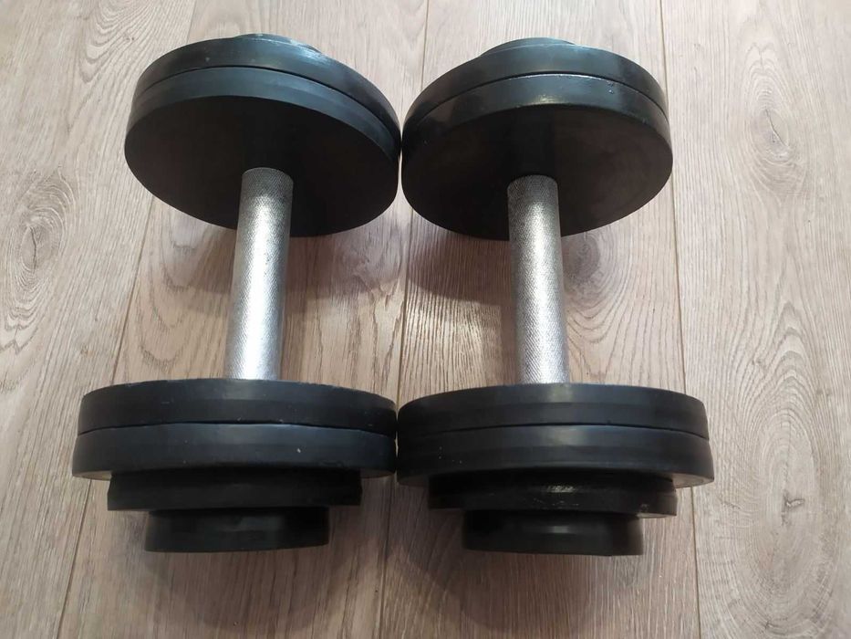 Гантелі метал в резині, Вага 11,5 * 2 =  23 кг. Ціна 2500 грн.