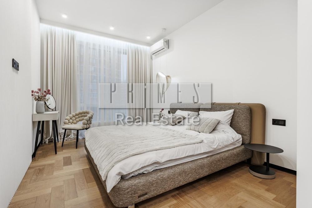 Продаж 3к квартири 106м2 Ярославів Град Бульварно-Кудрявська 15А центр