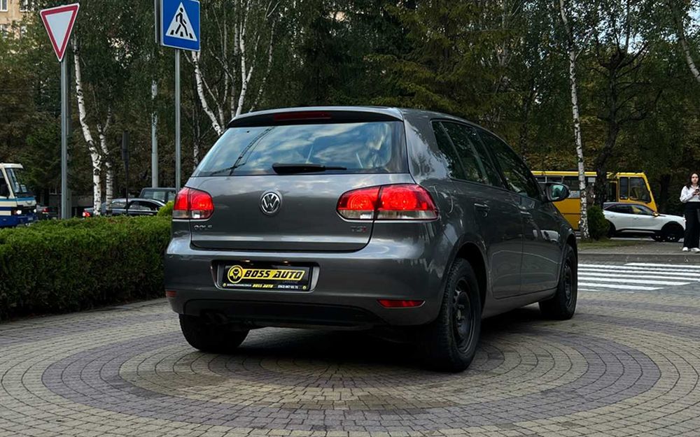 Volkswagen Golf 2011