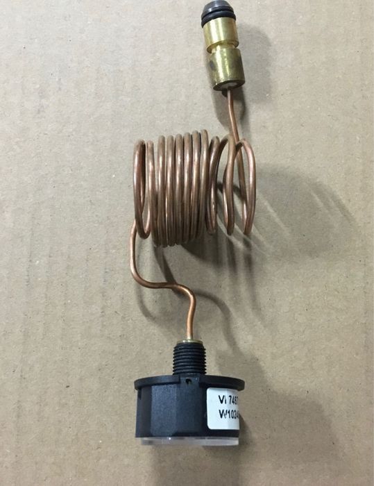 Viessmann manometr do kotła Vitodens W200 WB2C