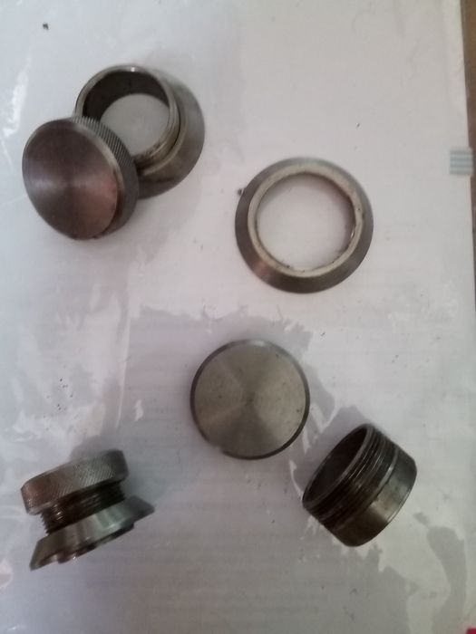 Пробки для фляг , баков и т.д. нержавейка .