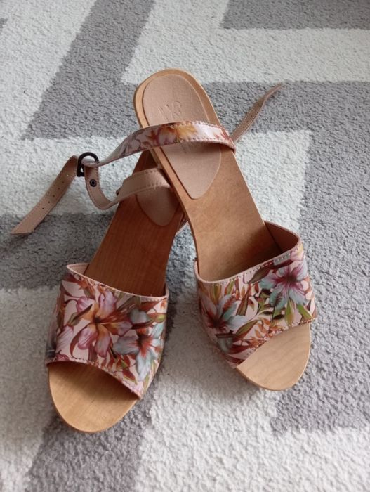 Nowe buty skóra Sanita 41