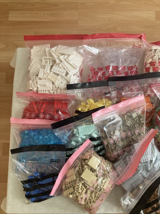 MIX KLOCKÓW lego 10 kg 550 zl przy odbiorze osobistym.