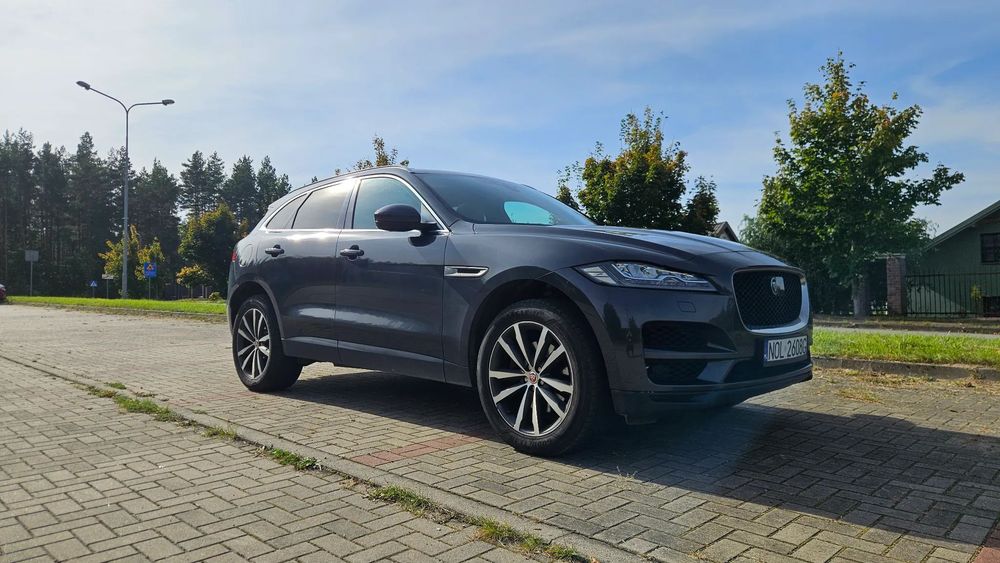 Jaguar F-Pace