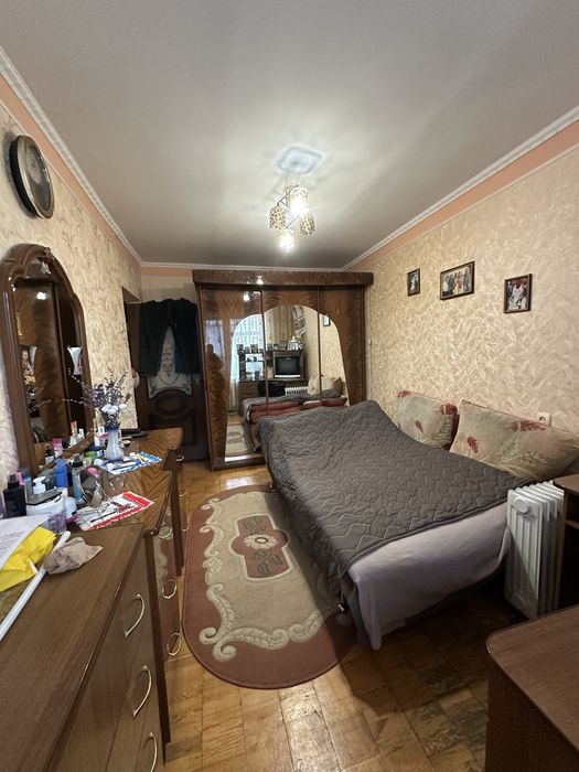 Продаж 2 кім кВ в Озерному