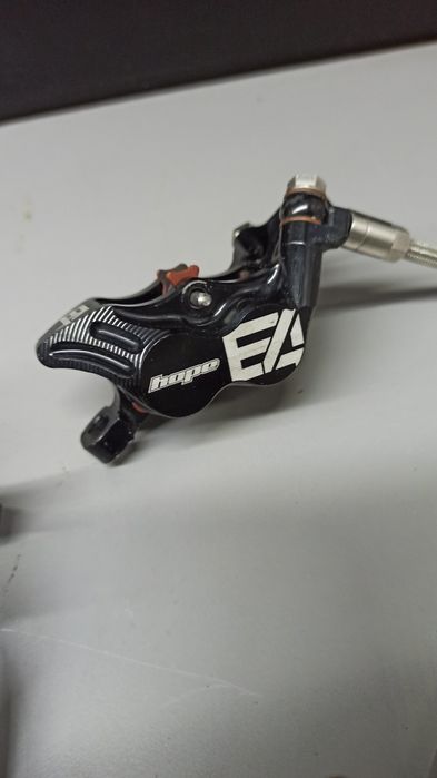 Hamulce Hope tech 4e4 nie 4v4