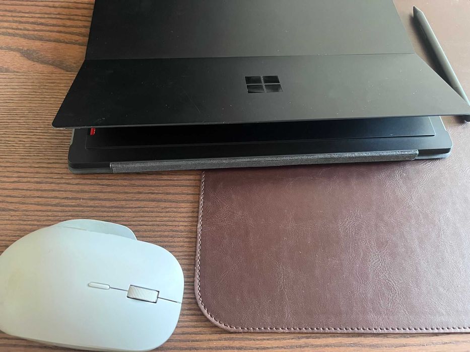 Surface Pro 6 - Black