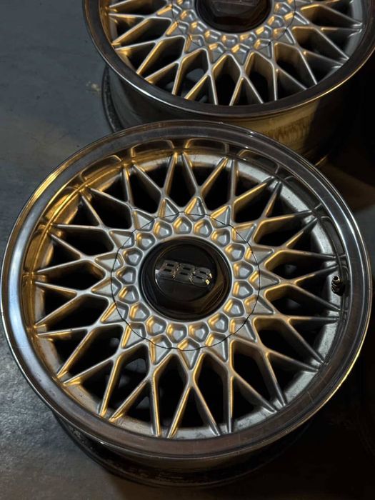 R15 5/120 7j et18 bbs