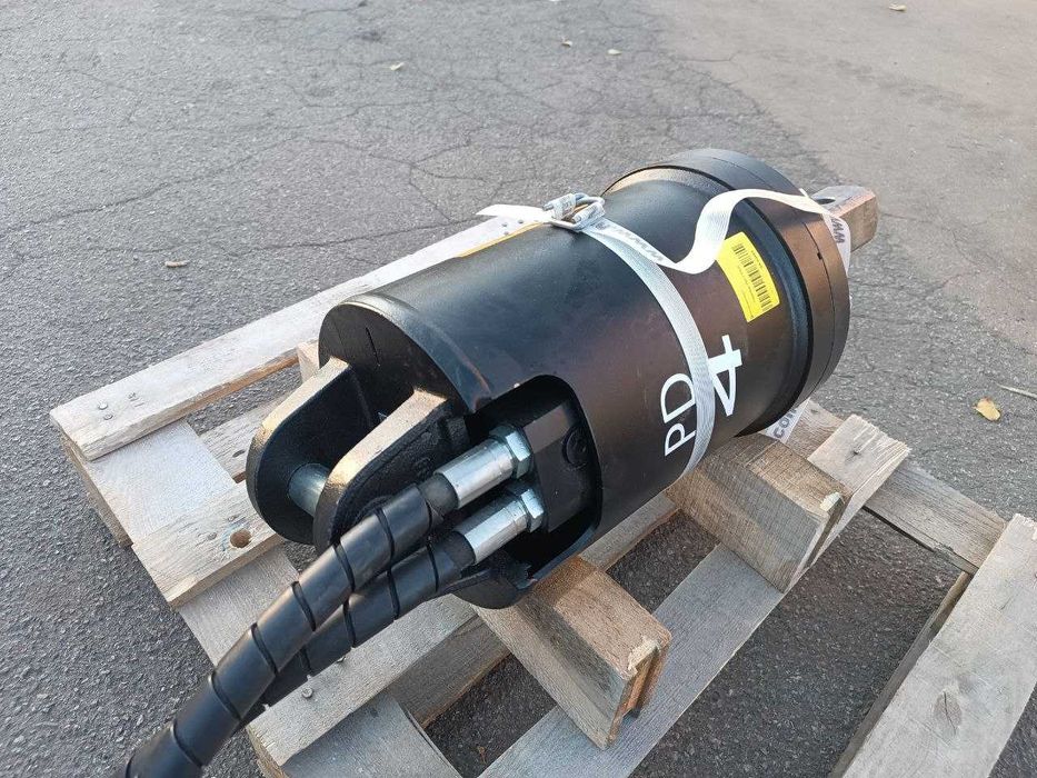 Гідробур в наявності Ямобур Гідрообертач Шнековий бур Digga