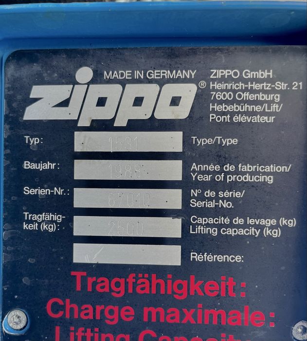 Podnośnik 2 kolumnowy ZIPPO 1531 2,5T