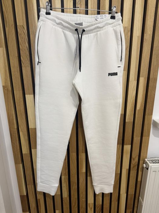 Жіночий костюм PUMA розмір S