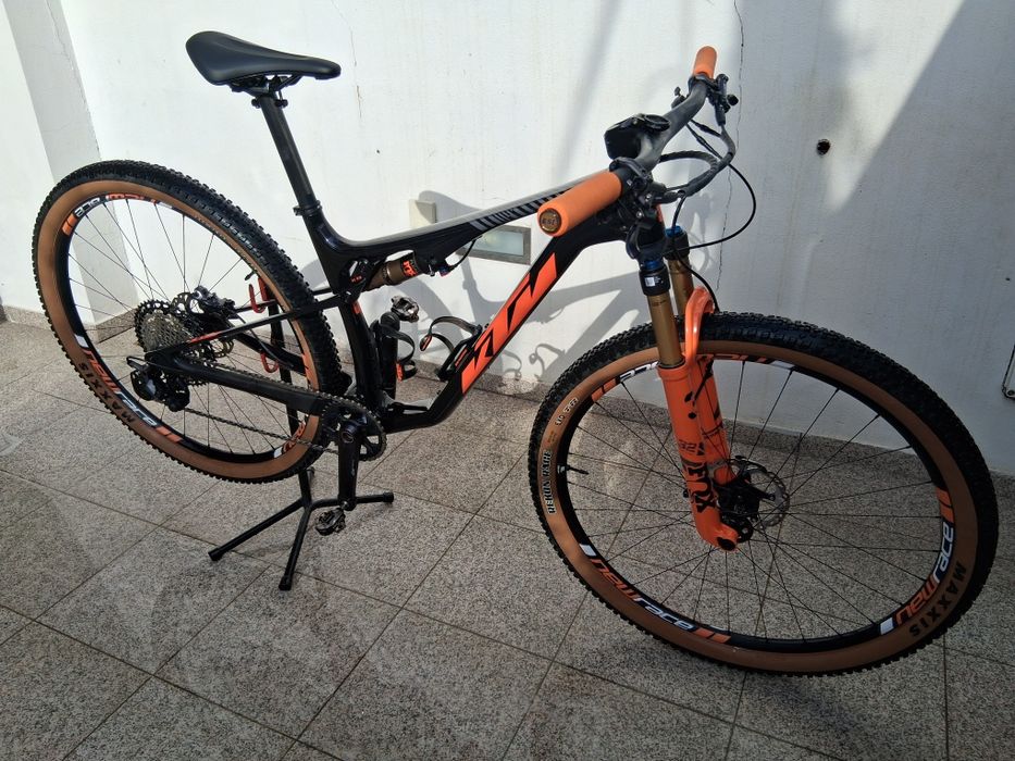 Ktm scarp 2025 bicicleta suspensão total retoma