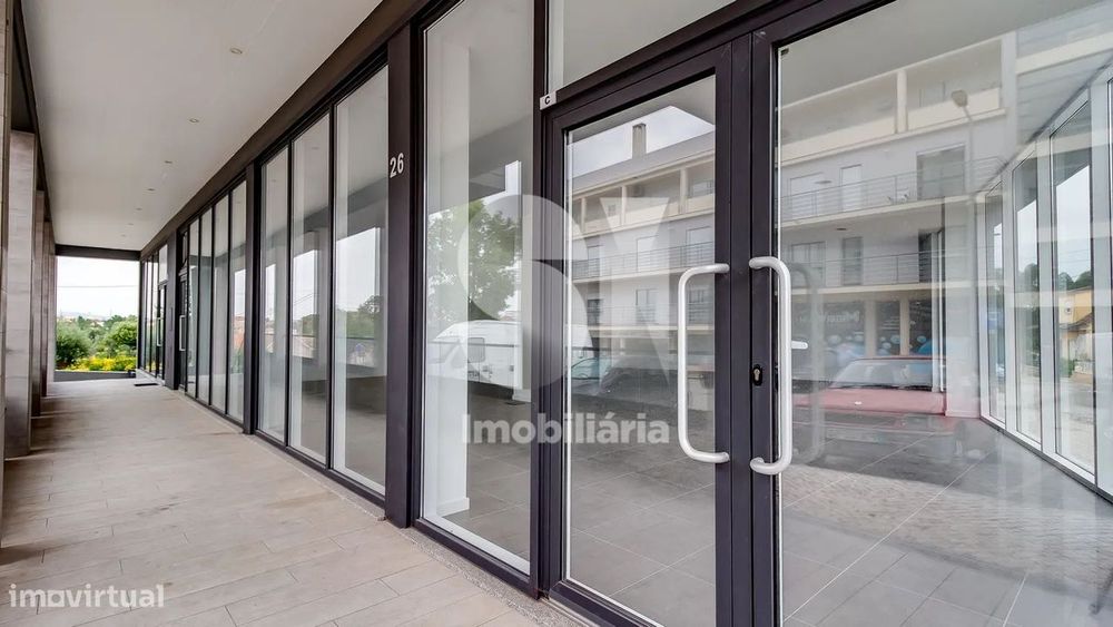 Loja de Rua em Zona Pedonal – Meirinhas | Pombal