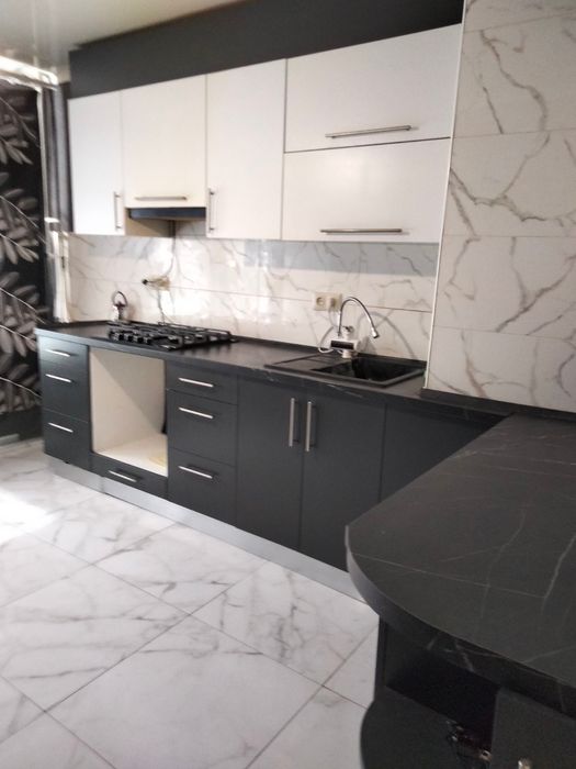 Краматорск квартира прадам или здам 12 000 с комуналком !