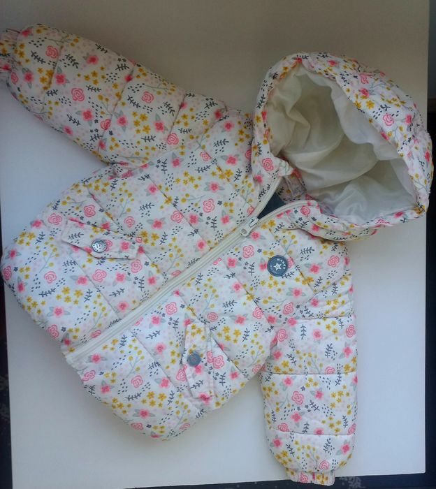 Продам куртку на дівчинку Mango