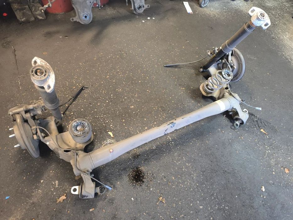 kompletna tylną belka zawieszenia opel mokka