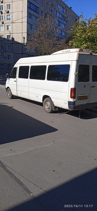 Заказ автобусів та мікроавтобусів