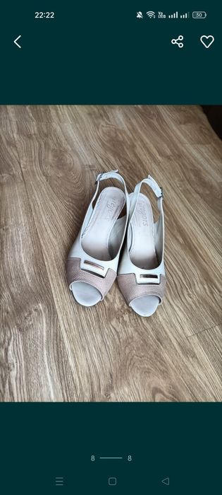 Beżowe buty na słupku 38