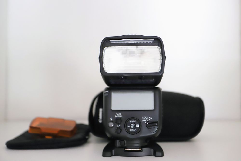 Canon 430 EX lll (3) RT, нова з коробкою фотоспалах