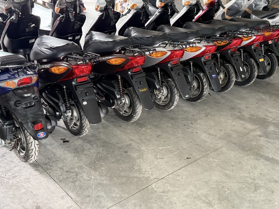 Скутер з японіі з контейнера без про бігу по Укр