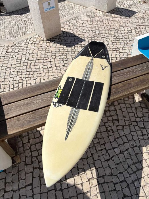 Prancha Surf Lost 5’8 | Deck Octopus | Sem quilhas