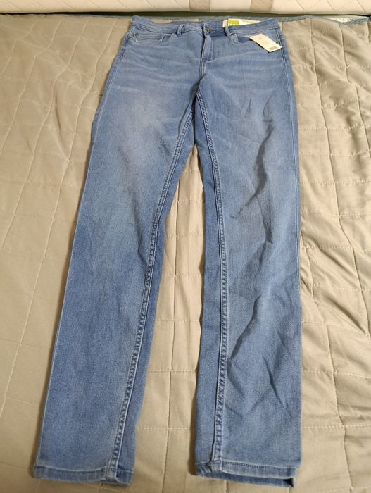 Продам жіночі джинси Skinny