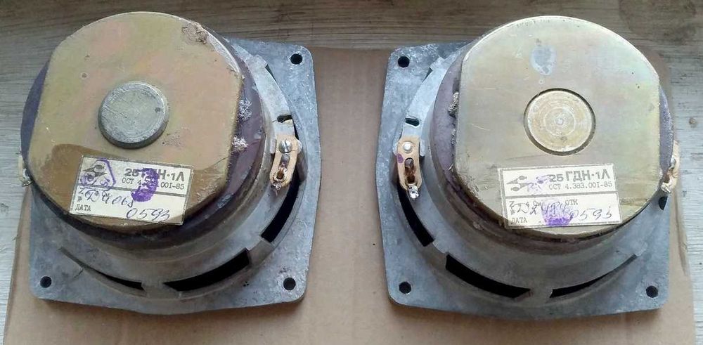 Динамики НЧ/СЧ/ВЧ — 25 ГДН / 5 ГДВ