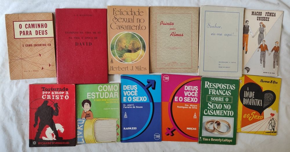 48 livros diversos