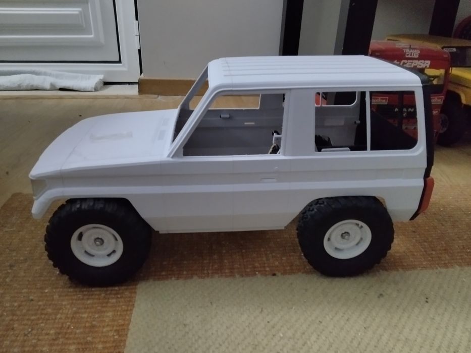 Body Toyota Vx3000 wheelbase 285