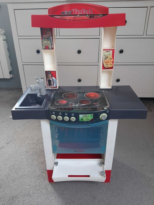 Kuchnia zabawkowa Smoby mini Tefal, kasa plus inne akcesoria