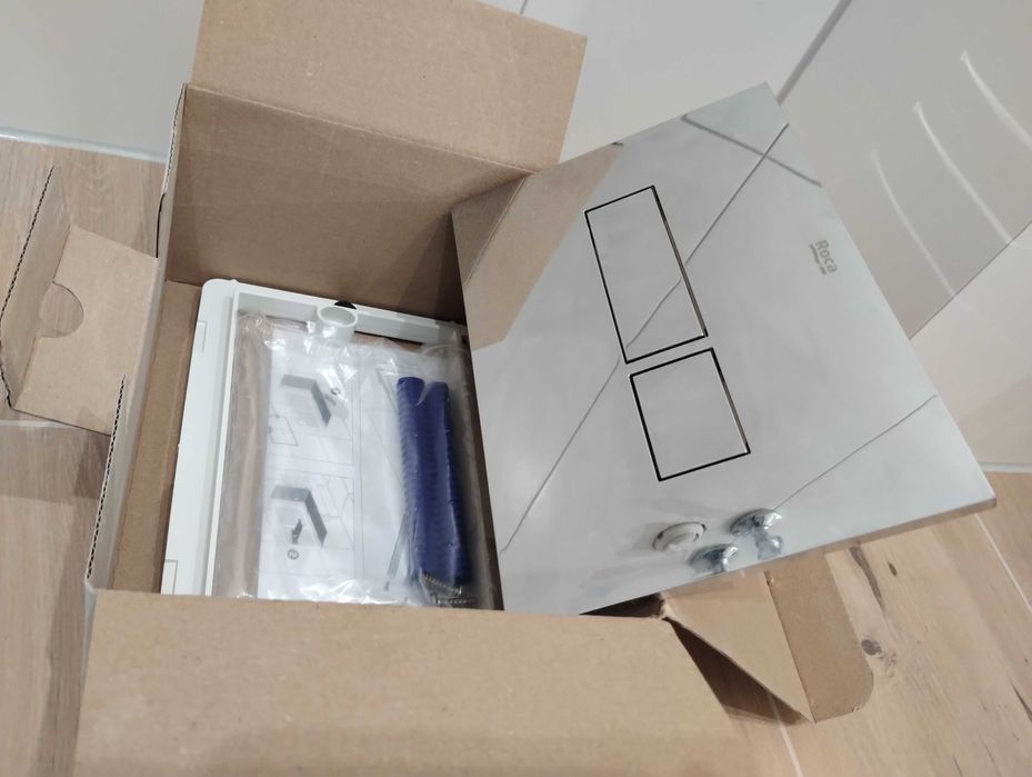 Roca przycisk srebrny 2 sztuki w cenie 1