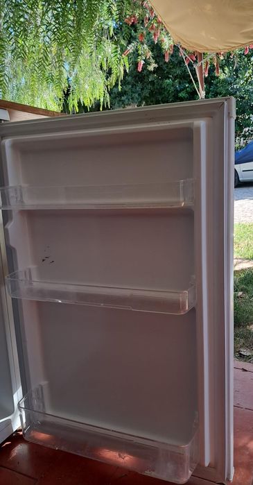 Frigobar e mini freezer