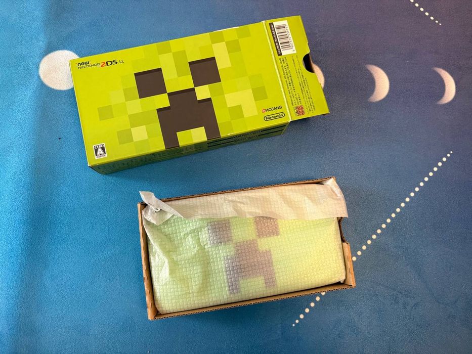 Nintendo 2ds xl minecraft edition