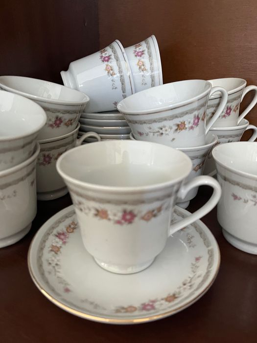 Porcelain Tea Cups64861253152131121