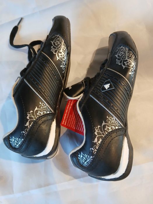Buty damskie 37 24cm czarne skórzane McArthur MC15