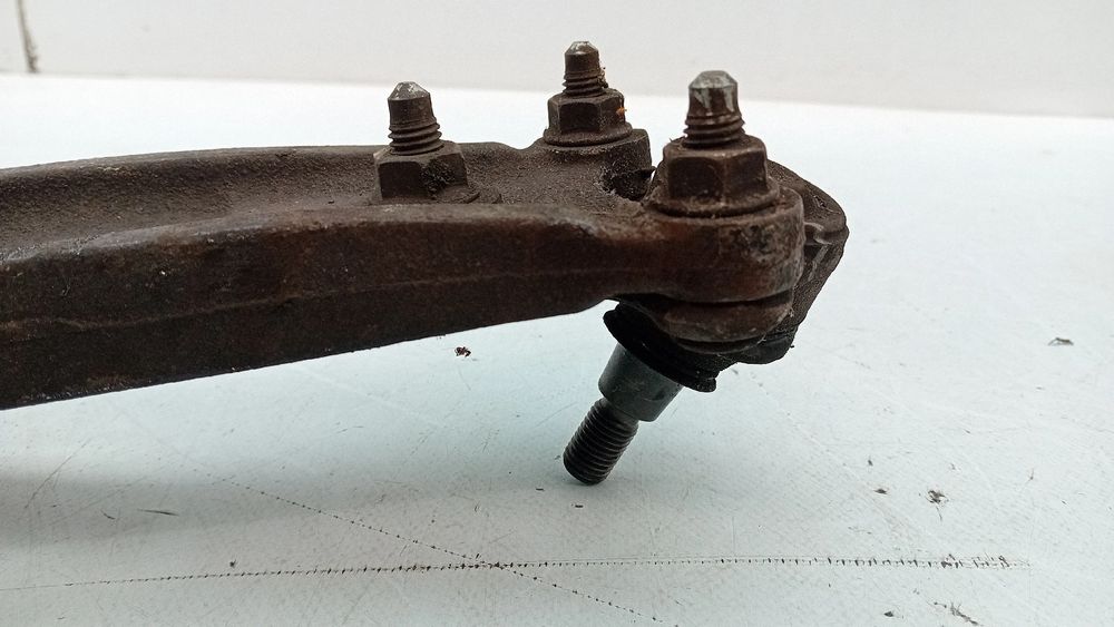 Braço de suspensão frente direito AUDI A3 (8P1)