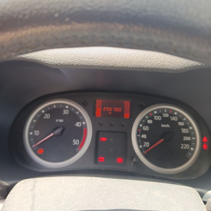Renault Clio — fotografia 2