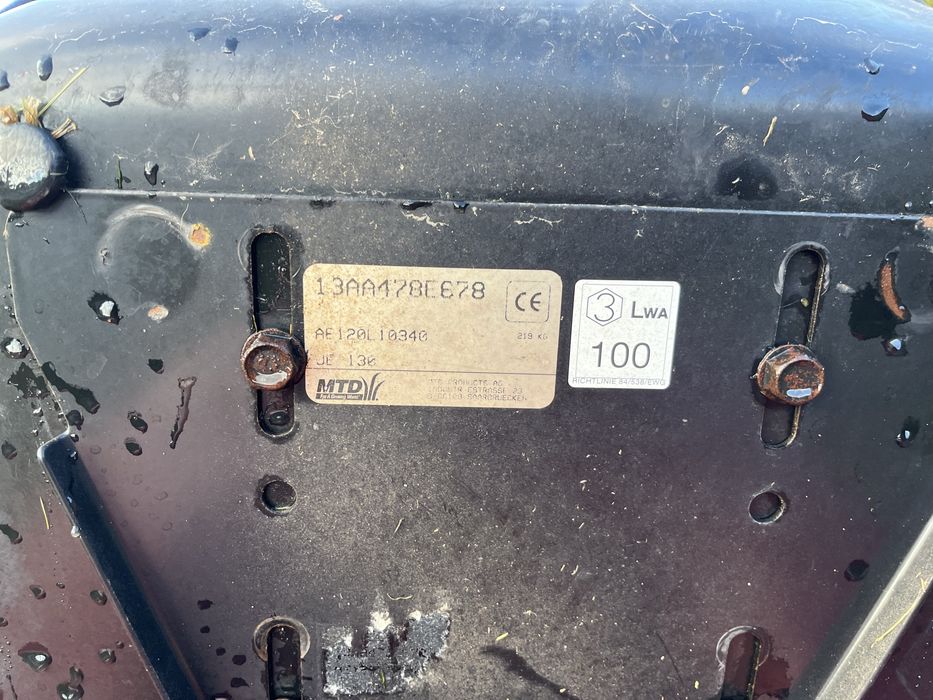 Traktorek kosiarka MTD je130