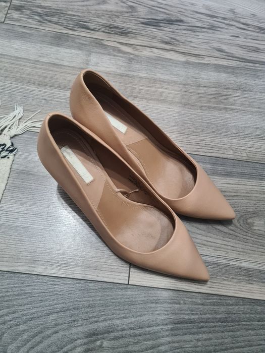 Szpilki czołenka H&M 38