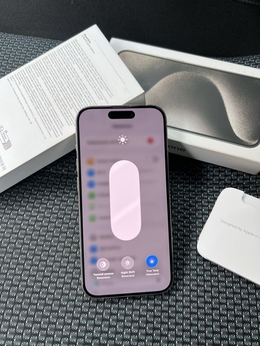 Продам Iphone 15 Pro 128