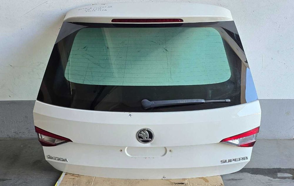 Skoda Superb III 3V Кришка багажника