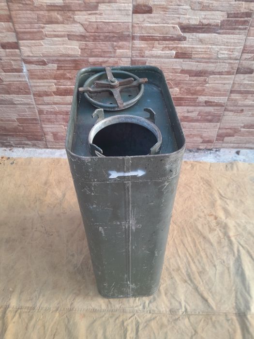 Deposito militar de combustível 60litros